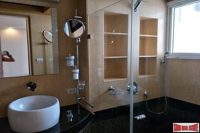 Avenue 61 Condominium | Spacious Contemporary Two Bedroom Low Rise Condo for Sale in a Quiet Area of Thonglor-9