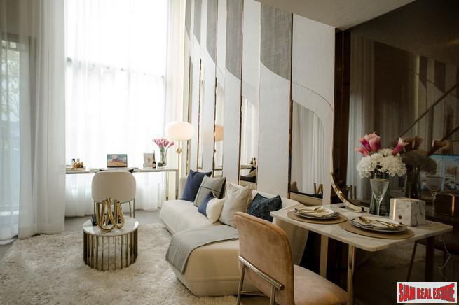 Hot New Luxury High-Rise Condo of Loft Units at the New Central Business District next to MRT Huai Khwang - 1 Bed Loft Units - Free Full Furniture and Discount!-26
