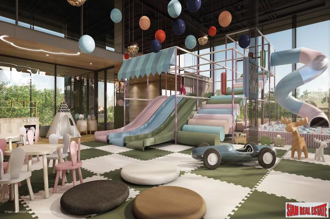 New Project of Premium Townhomes in a Picturesque Community with Excellent Facilities near Mega Bangna - 3 Bed 168 Sqm Units