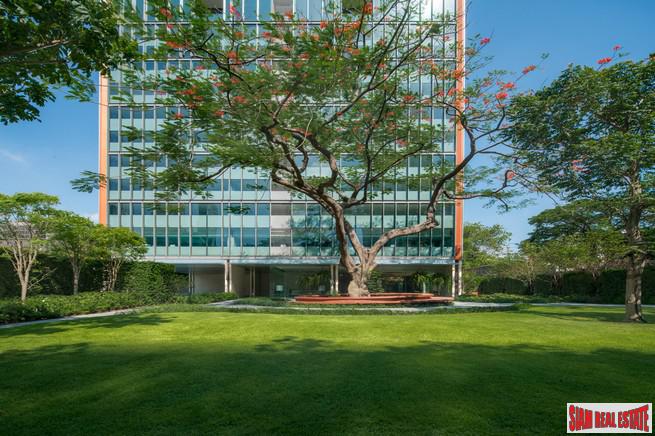 Newly Completed Ultra Luxury High-Rise at Sukhumvit 26, Phrom Phong - 2 Bed Units-1