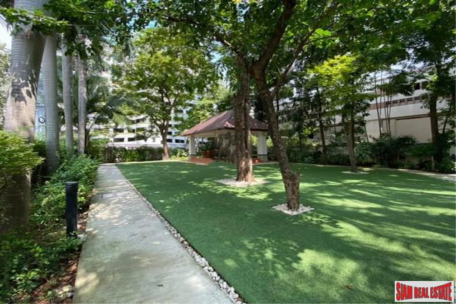 Kallista Mansion | Large Luxury Three Bedroom + Maids Room in Well Maintained Nana Property - Pet Friendly!-3