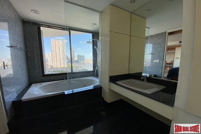 Tridhos City Marina | Superior River Views from this Three Bedroom Condo in Charoen Nakron-11