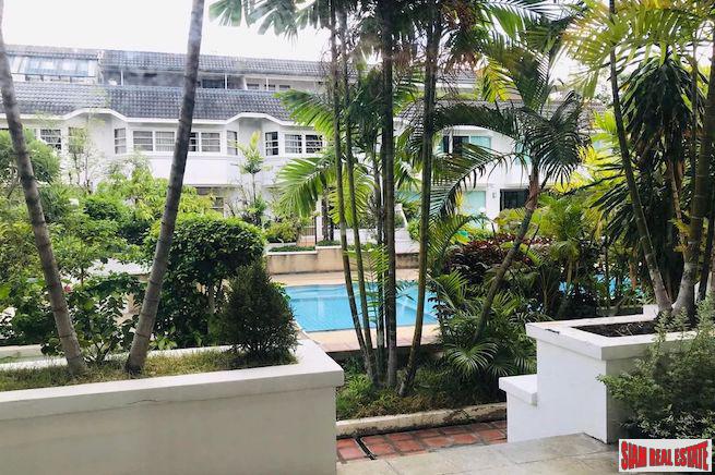 Prompak Place | Spacious Four Storey Three Bedroom House for Sale in the Heart of Thong Lo-15