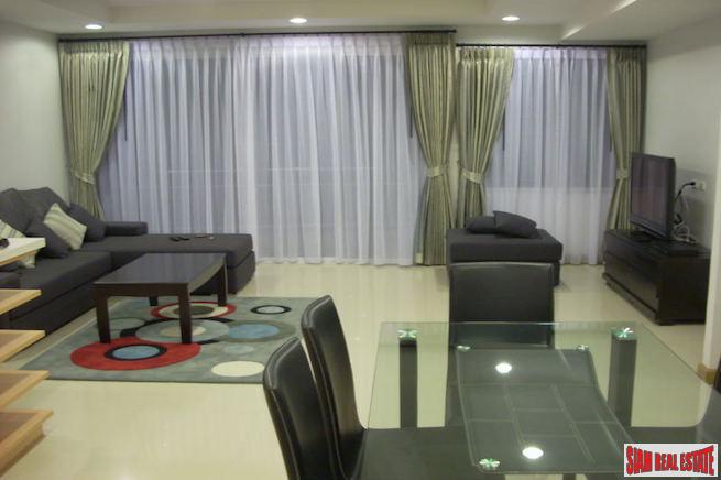 The Rise Sukhumvit 39 | Two Bedroom with Pool View in a Phrom Phong Low Rise Condo-5