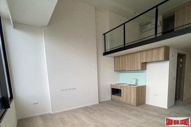 Siamese Sukhumvit 87 | One Bedroom Loft with City Views for Sale in On Nut-13