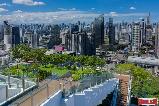 Newly Completed Mega Project with 2,400 Sqm of Sky Facilities only 300 metres to MRT Phra Ram 9, Rama 9 Road - 1 Bed Plus Units-7