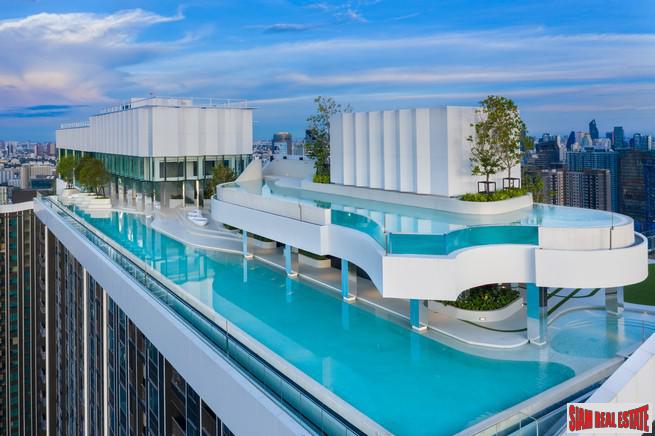 Newly Completed Mega Project with 2,400 Sqm of Sky Facilities only 300 metres to MRT Phra Ram 9, Rama 9 Road - 2 Bed Units-1