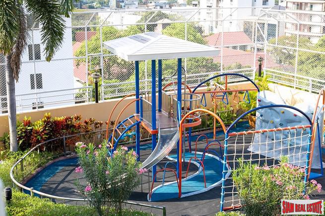 Sachayan Mansion | Extra Large Two Bedroom Apartment for Rent in Thong Lo + Pet Friendly-11