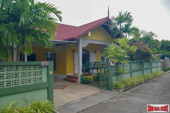 Charming Three Bedroom House in Quiet Chalong Residential Area