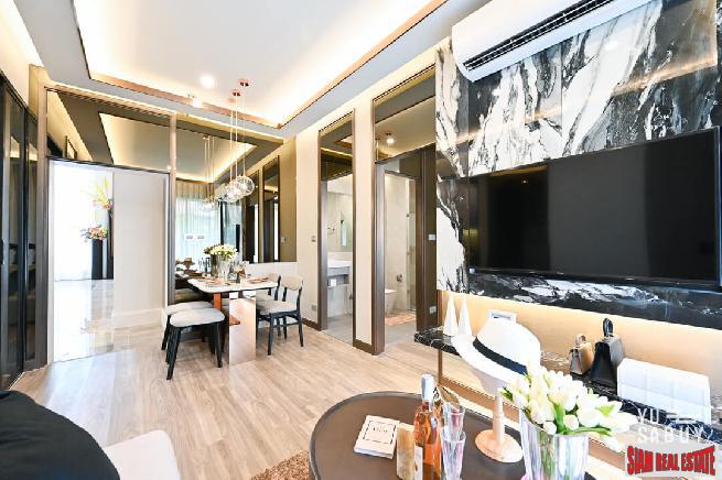 New Luxury Neo Classic Designed High-Rise at Charoennakorn close to Icon Siam, BTS Gold Line and the Riverside - 1 Bed Plus Units - BitCoin Accepted as Payment-27
