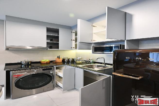 New Luxury Neo Classic Designed High-Rise at Charoennakorn close to Icon Siam, BTS Gold Line and the Riverside - 2 Bed Units - BitCoin Accepted as Payment-28