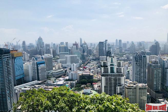 Penthouse Show Units in Newly Completed High-Rise at Sukhumvit 19, Central Asoke - 50% Loan Available for 2 Years!