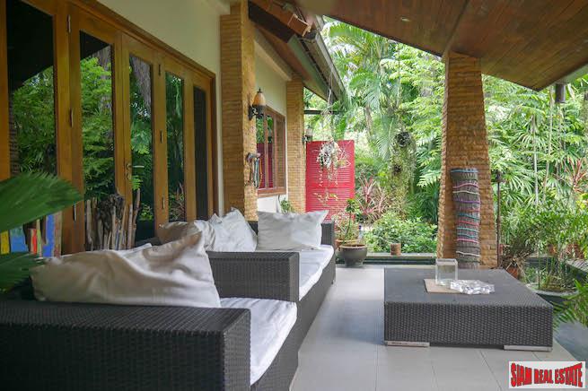 Mission Hills Tropics | Four Bedroom House with Large Gardens & Private Gardens for Sale-22