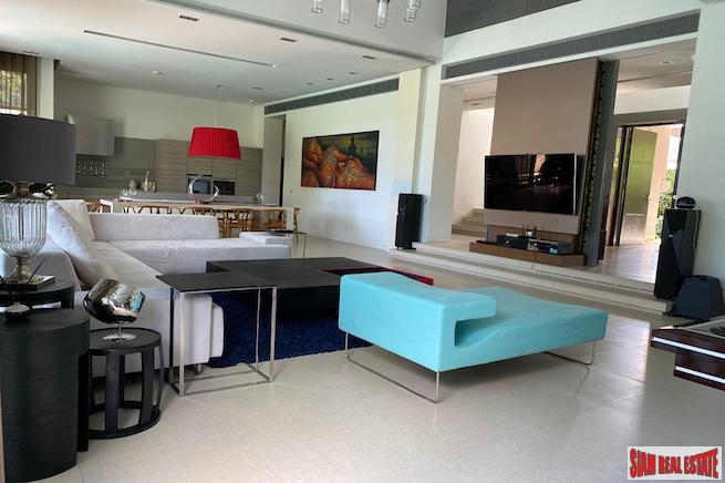 Laguna Village Deluxe Residence | Exquisite Five Bedroom for Sale with 96 sqm Private Swimming Pool & Overlooking the Lagoon.
