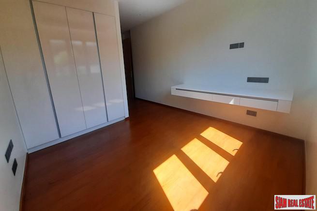 Angsana Beachfront Residence | Luxurious and Private Two Bedroom Condo with Swimming Pool on Bang Tao Beach