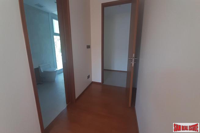 Angsana Beachfront Residence | Luxurious and Private Two Bedroom Condo with Swimming Pool on Bang Tao Beach