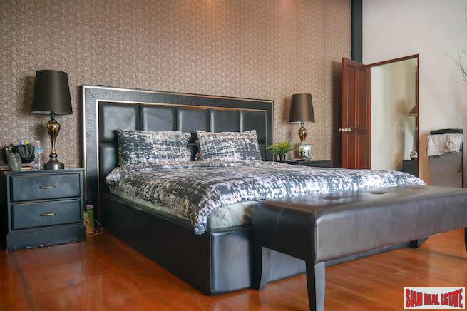 Loch Palm Courtyard Villas | Large Well Maintained Three Bedroom Villa with Large Private Swimming Pool-17