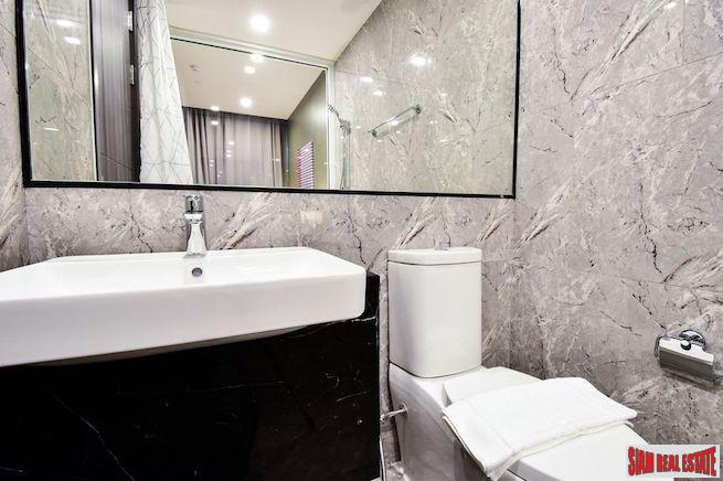 Ashton Asoke | New Attractively Decorated Two Bedroom Corner Unit for Sale with Great City Views-19