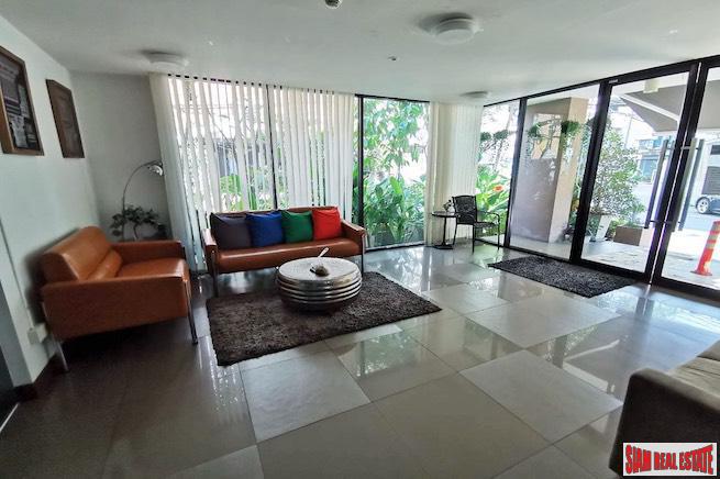 Le Cote | Cozy One Bedroom for Sale in Thonglor and Only 200 m. to the MRT-10