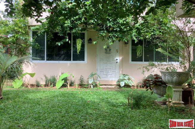 Kata Top View House / Six Bedroom House with Sea & Big Buddha Views + Shared Swimming Pool for Sale in Kata