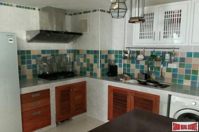 Kata Top View House / Six Bedroom House with Sea & Big Buddha Views + Shared Swimming Pool for Sale in Kata