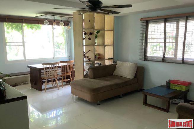 Kata Top View House / Six Bedroom House with Sea & Big Buddha Views + Shared Swimming Pool for Sale in Kata