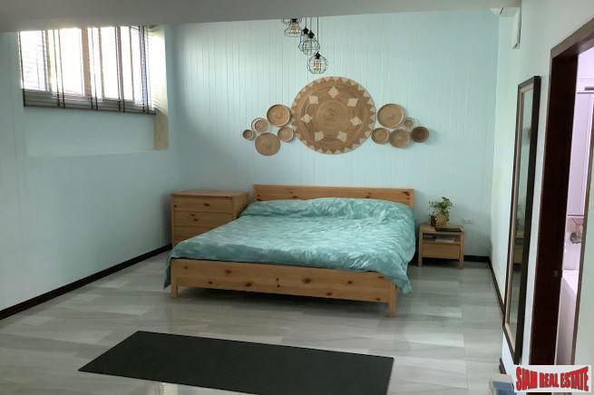 Kata Top View House / Six Bedroom House with Sea & Big Buddha Views + Shared Swimming Pool for Sale in Kata