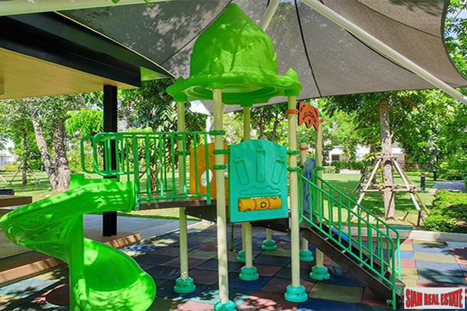 Laguna Park | Five Bedroom Three Storey House with Private Rooftop Pool for Rent