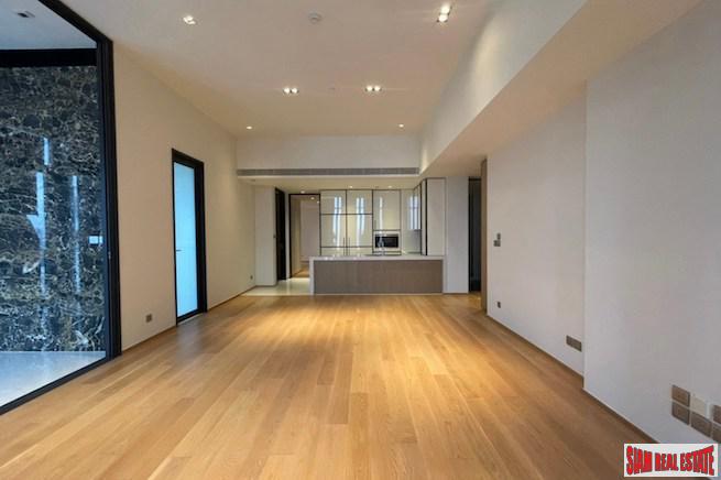 Beatniq Sukhumvit 32 | Two Bedroom + 1 Study room Condo for Rent with Unblocked City Views in Thong Lo-2