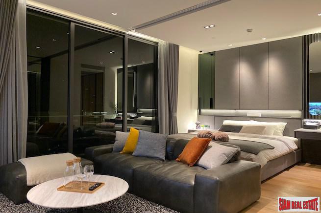 Beatniq Sukhumvit 32 | Elegantly Furnished One Bedroom Condo with Great City Views for Sale in Thong Lo-9