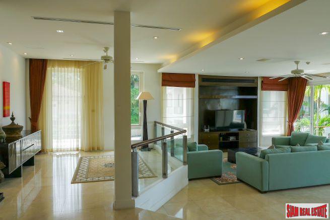 Layan Garden | Stunning Penthouse Condominium with Sea Views and Excellent Facilities For Rent