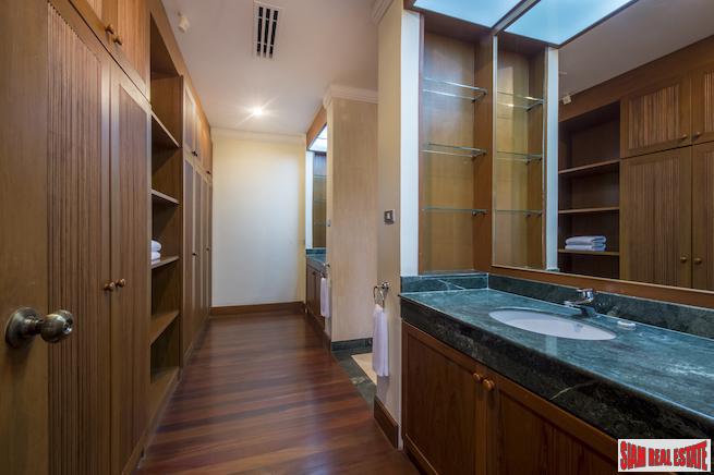 Spacious Five Bedroom Family Pool Villa in Established Layan Estate