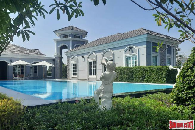 Golden Neo Bangna-Suanluang | Fabulous Semi-Detached House in Excellent Environment-10
