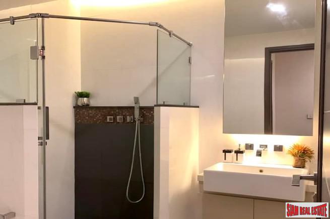 Ivy Ampio Condominium | Elegant Three Bedroom Duplex for Sale on Fantastic Ratchadapisek Road-16