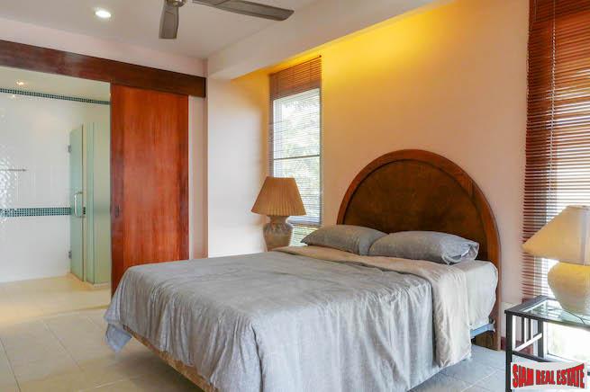 Sunny Sea Views & Exclusive Secure Well Maintained Estate - Four Bedroom Corner Penthouse for Sale-18