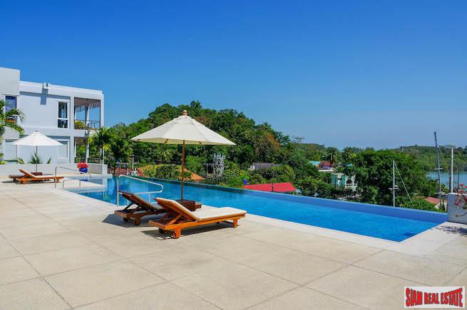 Sunny Sea Views & Exclusive Secure Well Maintained Estate - Four Bedroom Corner Penthouse for Sale-23