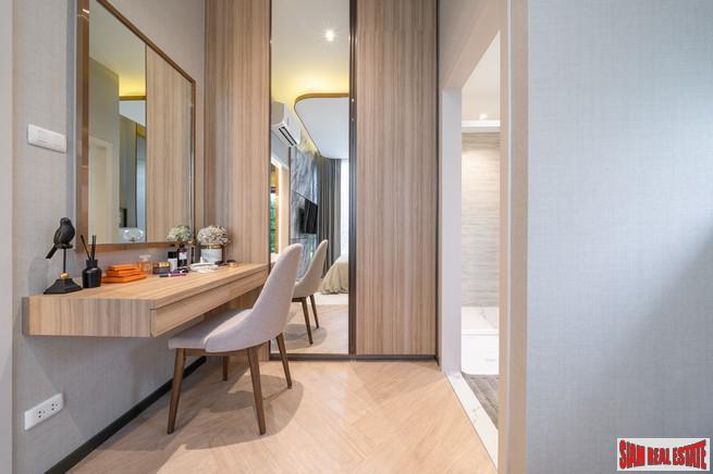New Release of 2 Beds Condos in this Riverside High-Rise in Construction at Charoen Nakhon - Only 10 Units-9