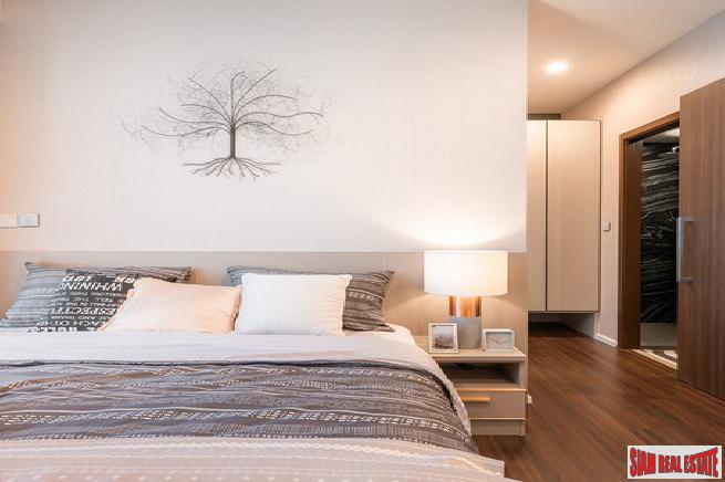Ready to Move in Smart Green High-Rise Condos with Commercial District and IT Hub on Sukhumvit Road, BTS Punnawithi - 2 Bed Units-18