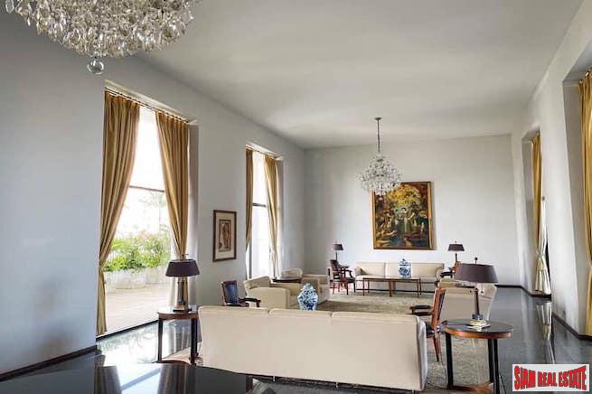 Icon III | Big & Sunny One Bedroom Corner Unit with Unobstructed City Views for Sale - Thong Lo-2