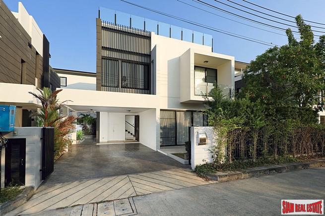 Laguna Park 1 | Modern Luxury Four Bedroom Villa with Rooftop Pool for Sale