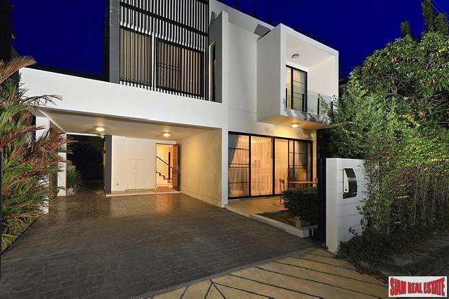 Laguna Park 1 | Modern Luxury Four Bedroom Villa with Rooftop Pool for Sale-29
