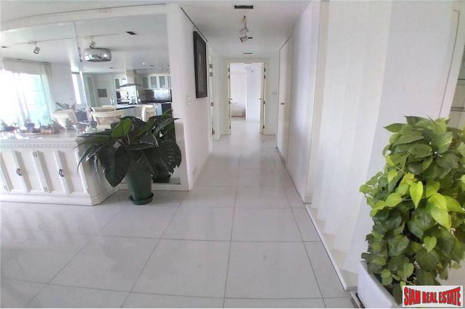 Regent on the Park II | Sweeping City Views from this Three Bedroom Condo for Sale on Sukhumvit 61-12
