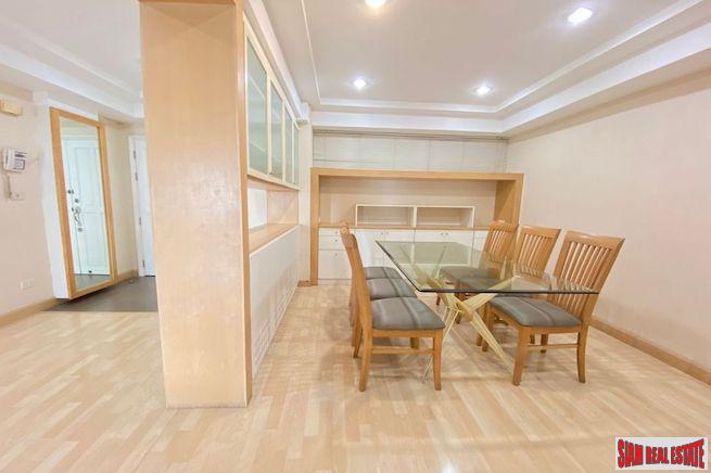 Royal Castle Sukhumvit 39 | Spacious Three Bedroom Condo with Built-in Furniture for Sale in Phrom Phong-13