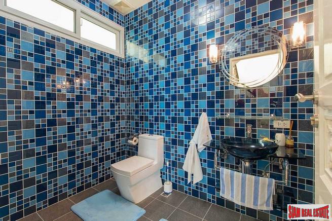 Platinum Residence | Bright & Spacious Five Bedroom Pool Villa for Sale in a Gated Rawai Complex