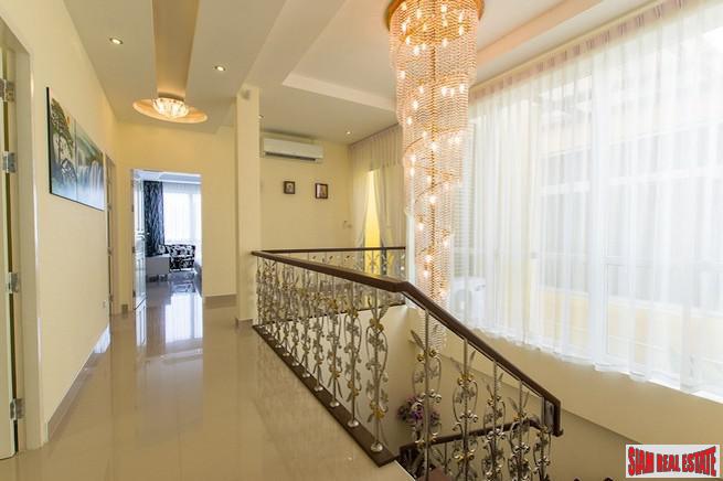 Platinum Residence | Bright & Spacious Five Bedroom Pool Villa for Sale in a Gated Rawai Complex