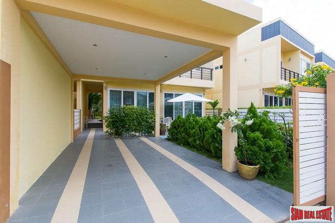 Platinum Residence | Bright & Spacious Five Bedroom Pool Villa for Sale in a Gated Rawai Complex