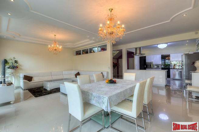 Platinum Residence | Bright & Spacious Five Bedroom Pool Villa for Sale in a Gated Rawai Complex