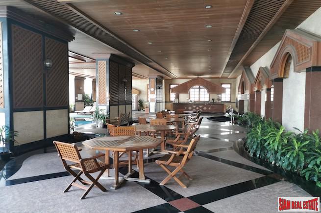 Las Colinas | Elegant & Spacious Two Bedroom Condo for Sale in Asoke-17