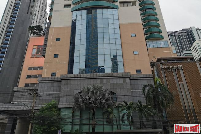 Las Colinas | Elegant & Spacious Two Bedroom Condo for Sale in Asoke-22