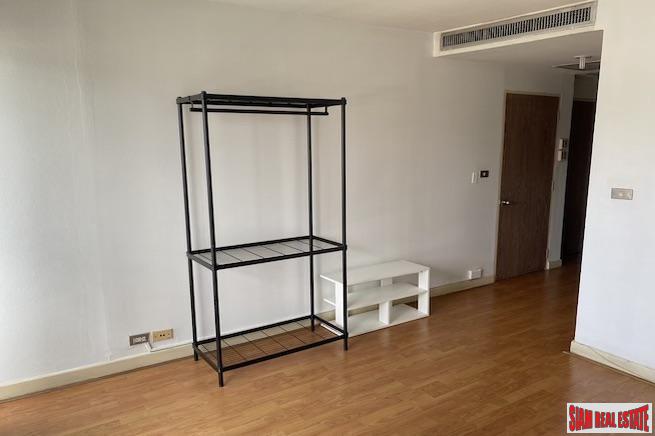 Baan Sukhumvit 36 | Large Two Bedroom Condo for Sale in Thong Lo with Unblocked City Views-20